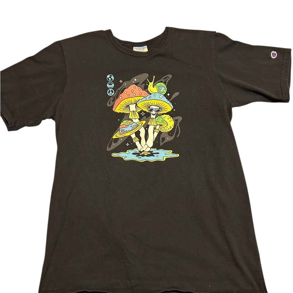 Champion brand psychedelic mushroom graphic T-shirt